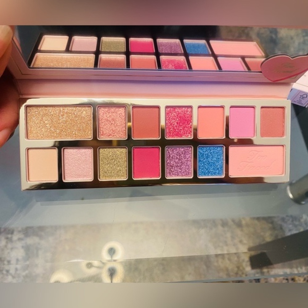Too Faced Pinker Times Ahead Eyeshadow Palette